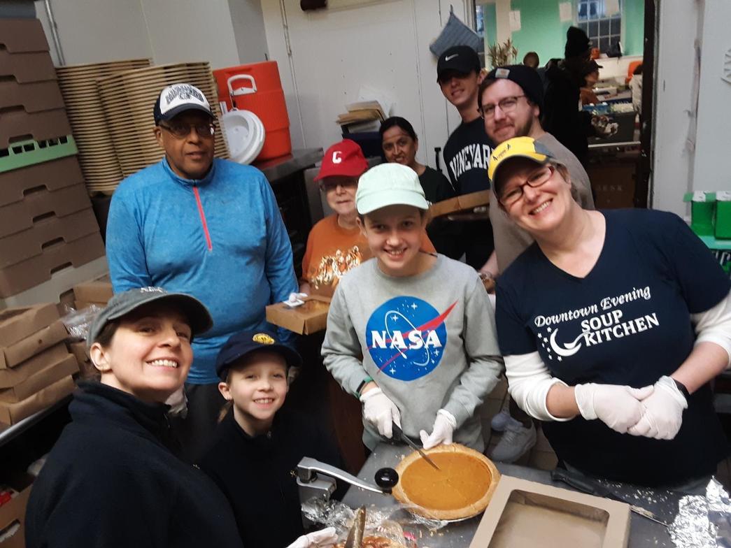 Downtown Evening Soup Kitchen Service Bethesda Lutheran Church